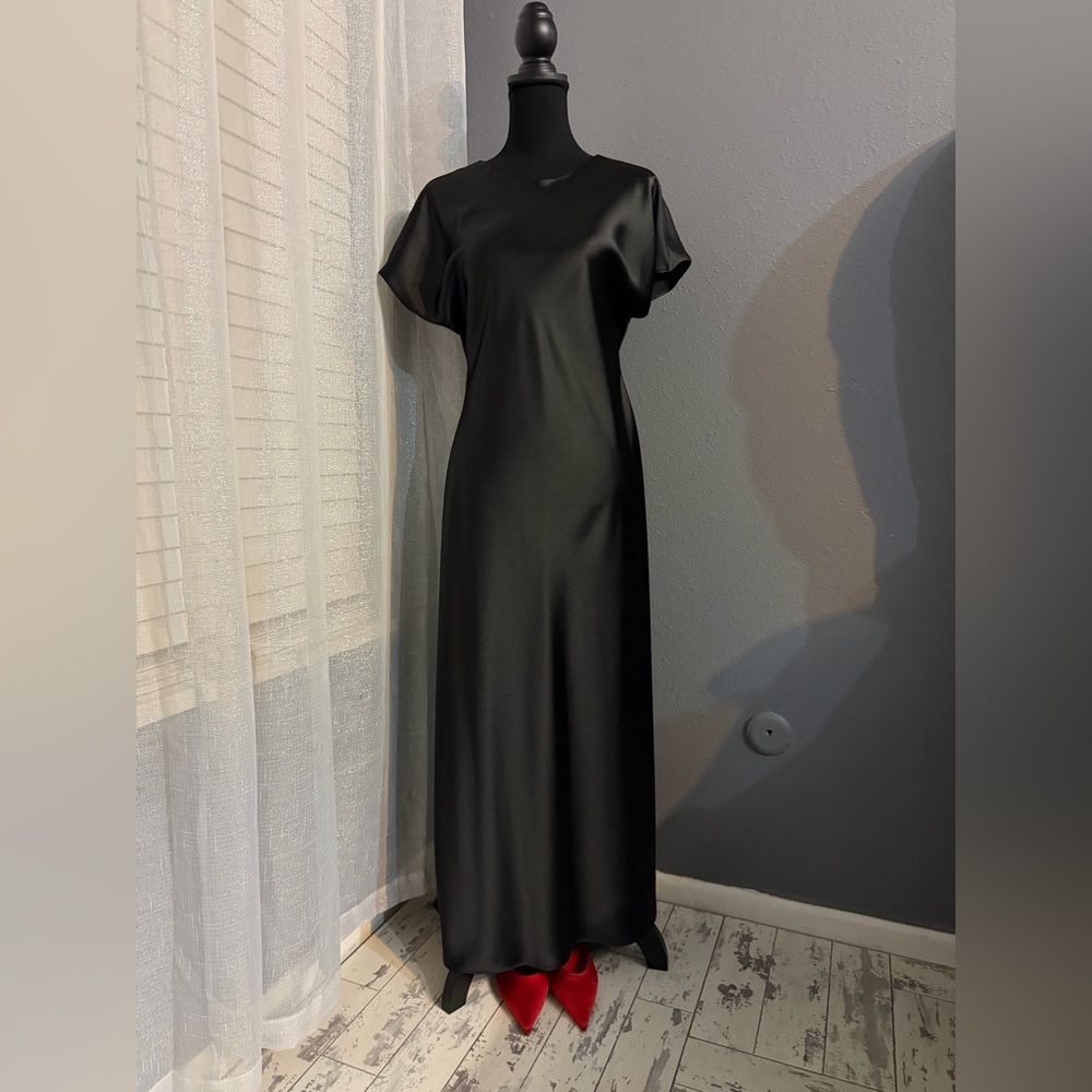🖤Zara Black Satin Maxi Dress - Size M